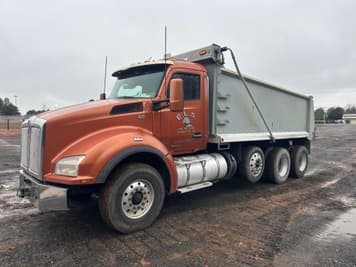 Main image Kenworth T880